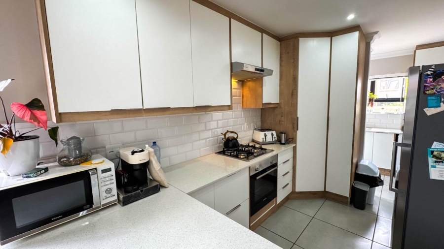 3 Bedroom Property for Sale in Dana Bay Western Cape